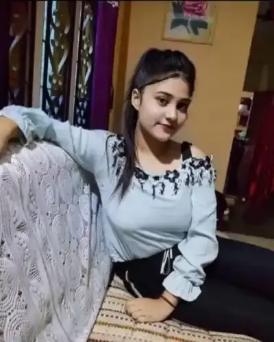 Escorts Service In Sakoli